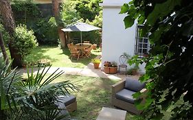 Giardino Dei Giganti, 5 Minute Walk To The Subway B